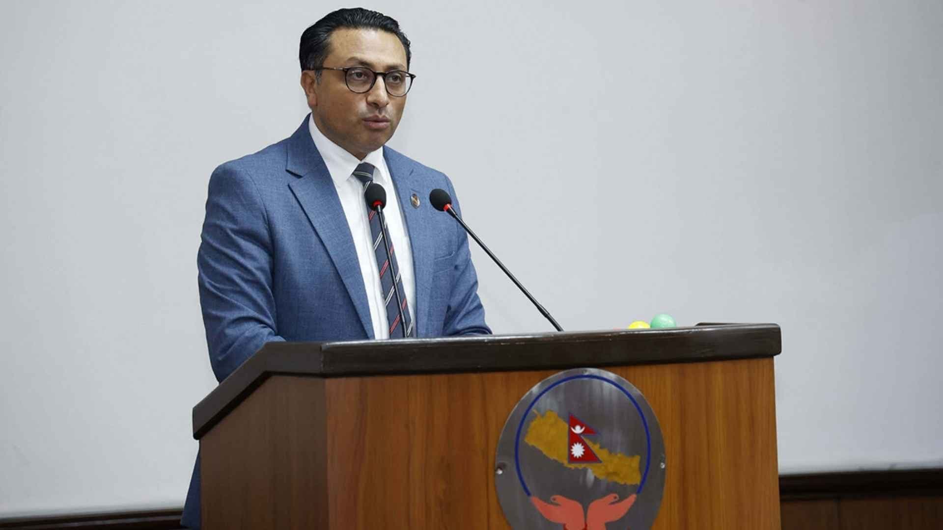 Finance Minister Says Stock Market Decline Driven by Psychological Fear and Legal Action